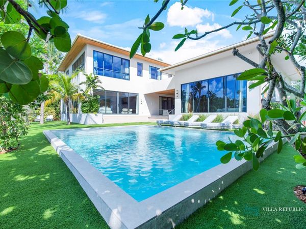 1200 NE 87th St, Miami, FL 33138