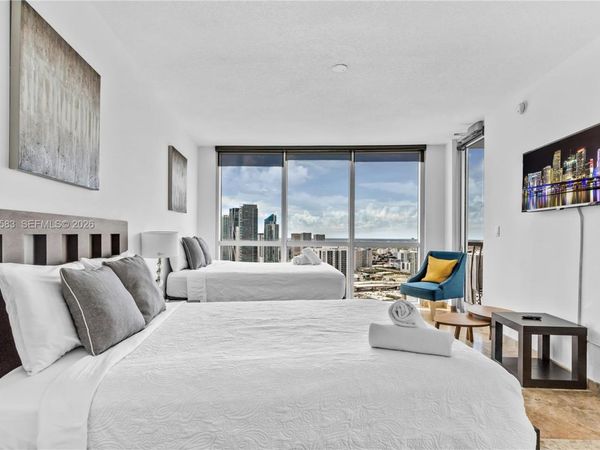 1750 N Bayshore Dr, Unit 5014, Miami, FL 33132