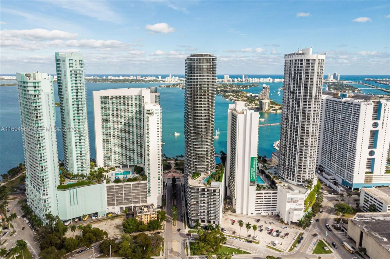1750 N Bayshore Dr, Unit 5014, Miami, FL 33132 Photo