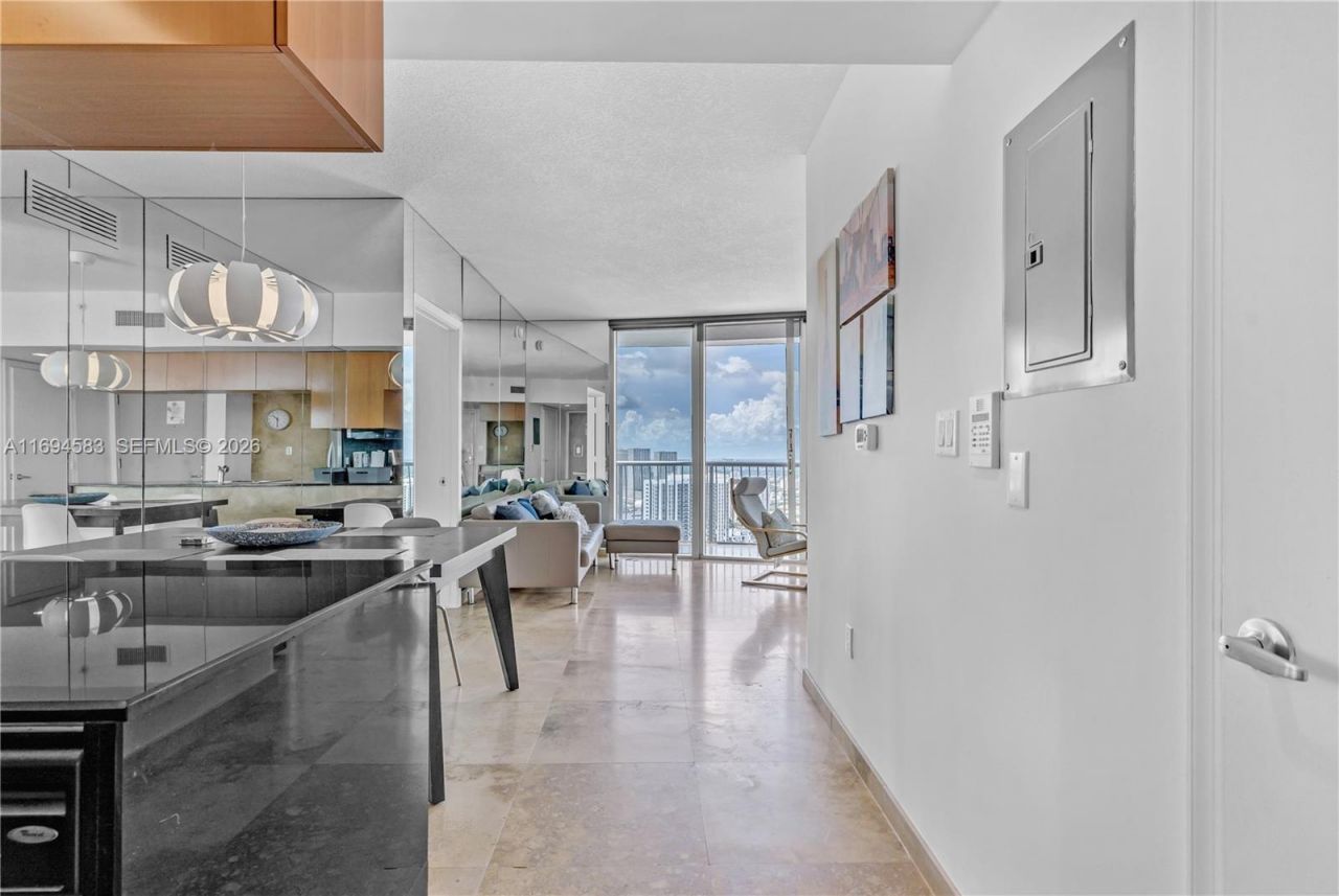 1750 N Bayshore Dr, Unit 5014, Miami, FL 33132 Photo