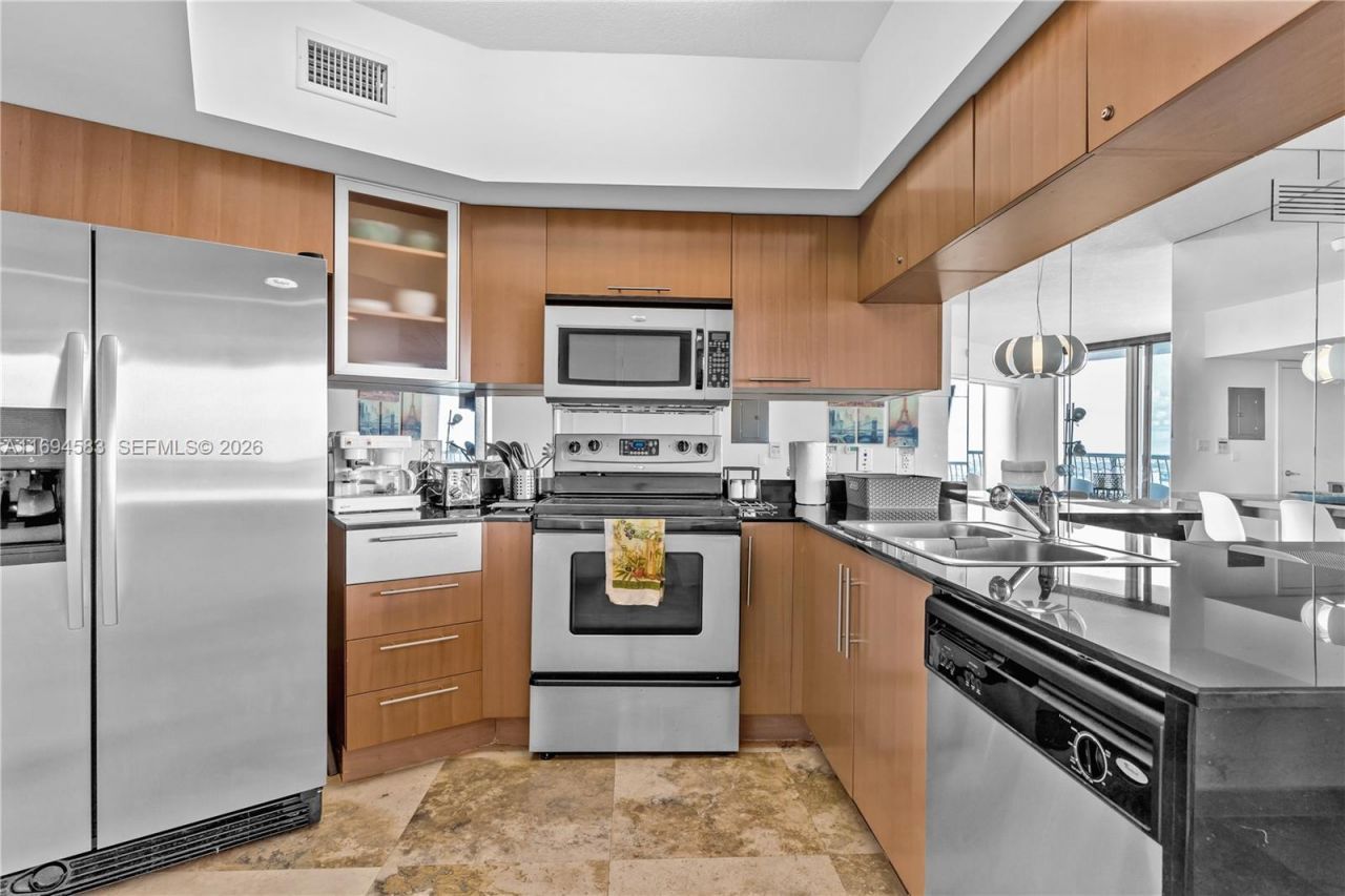1750 N Bayshore Dr, Unit 5014, Miami, FL 33132 Photo