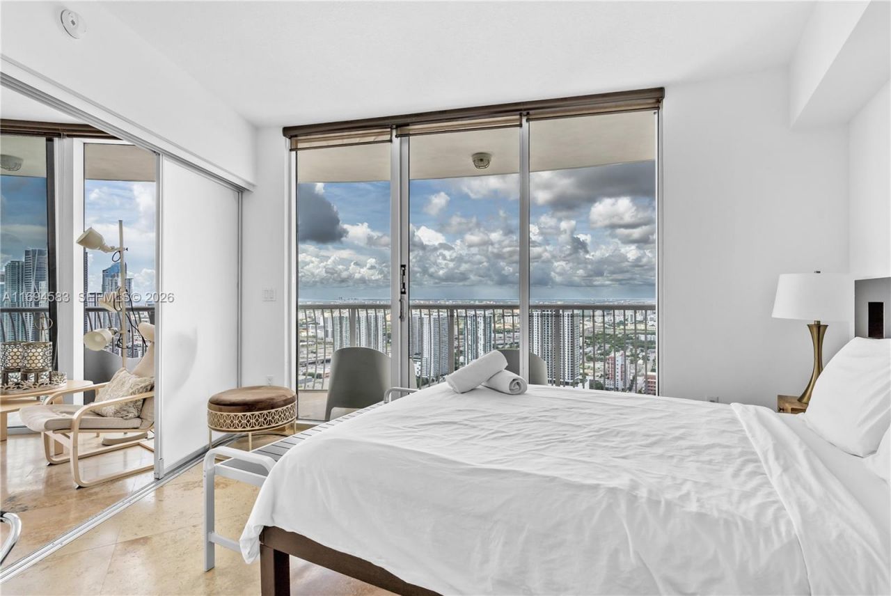 1750 N Bayshore Dr, Unit 5014, Miami, FL 33132 Photo