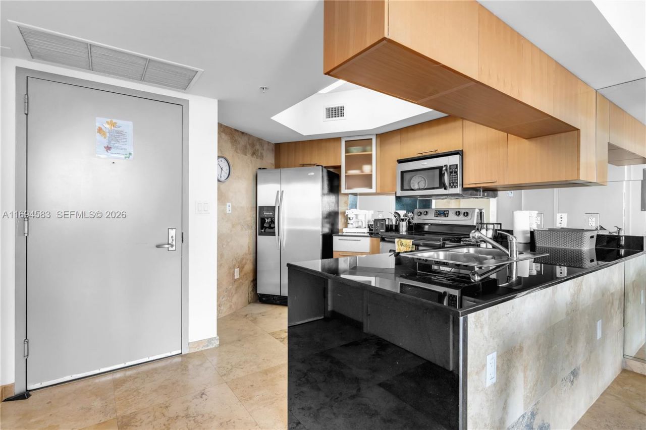 1750 N Bayshore Dr, Unit 5014, Miami, FL 33132 Photo