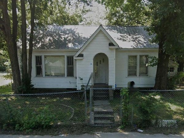 1001 W Huntington Avenue, Jonesboro, AR 72401