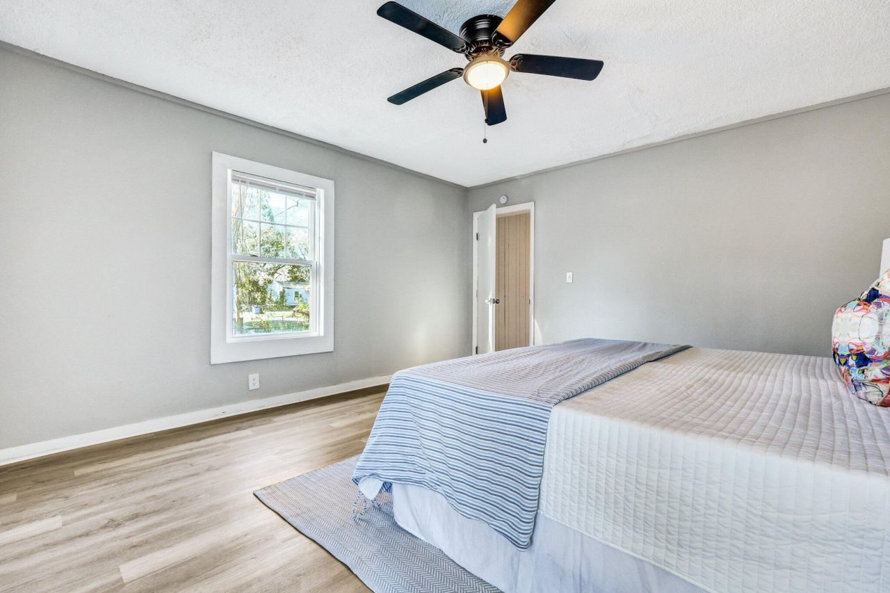 2674 Houston Street Photo 23