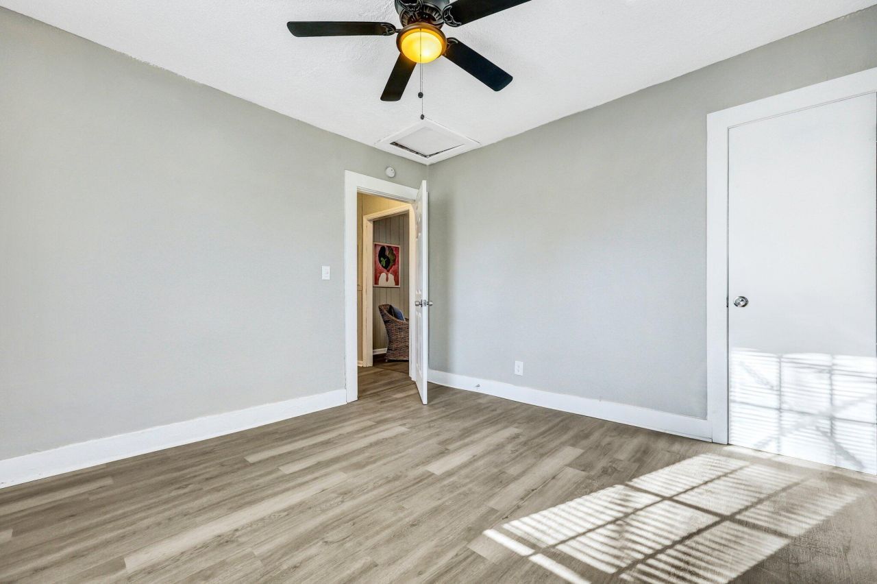 2674 Houston Street Photo 26