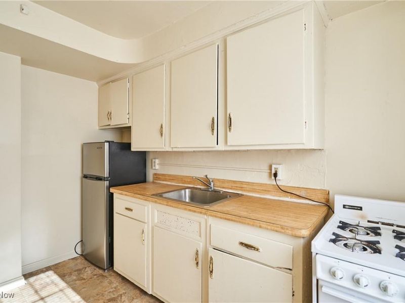 1581-1589 Coventry Road, East Cleveland, OH 44118 Photo 20