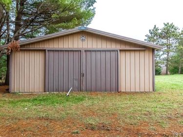 6152 OLD STATE Road, North Branch Twp, MI 48461