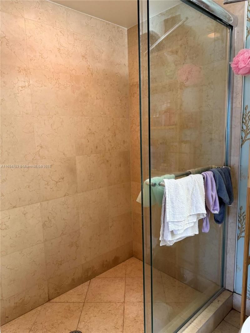 20000 E Country Club Dr, Unit 803, Aventura, FL 33180 Photo