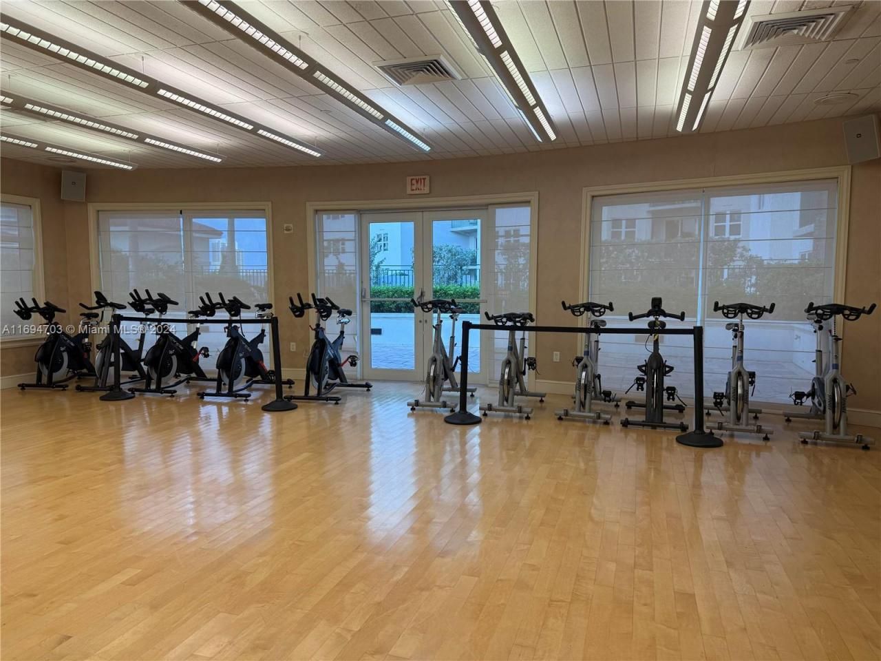 20000 E Country Club Dr, Unit 803, Aventura, FL 33180 Photo