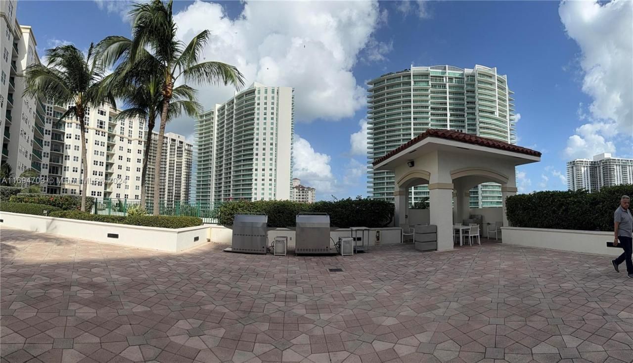 20000 E Country Club Dr, Unit 803, Aventura, FL 33180 Photo