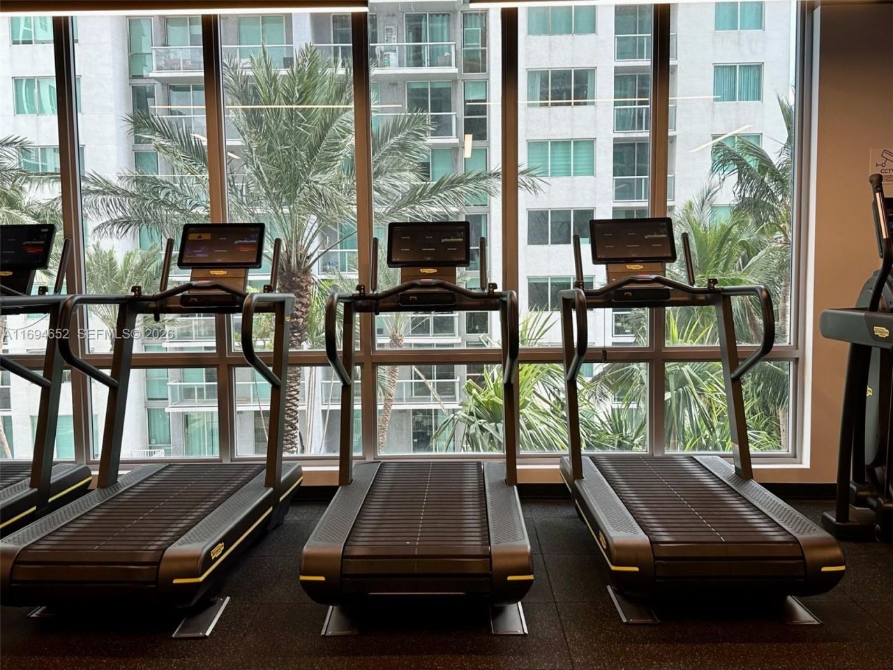 227 NE 2nd St, Unit 1705, Miami, FL 33132 Photo