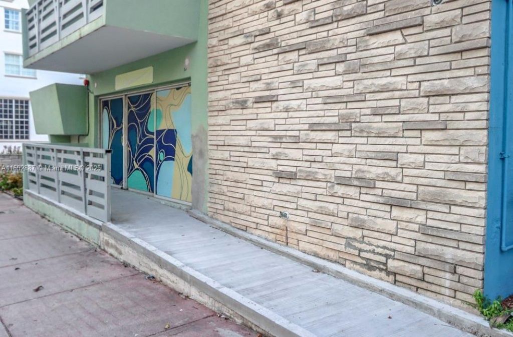 1446 Ocean Dr, Unit 1 & 2, Miami Beach, FL 33139 Photo