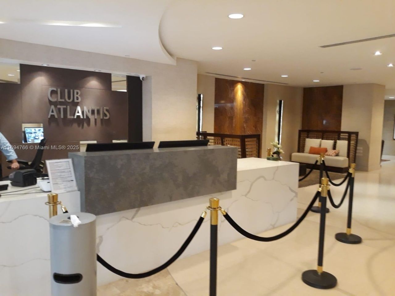 2555 Collins Ave, Unit 308, Miami Beach, FL 33140 Photo