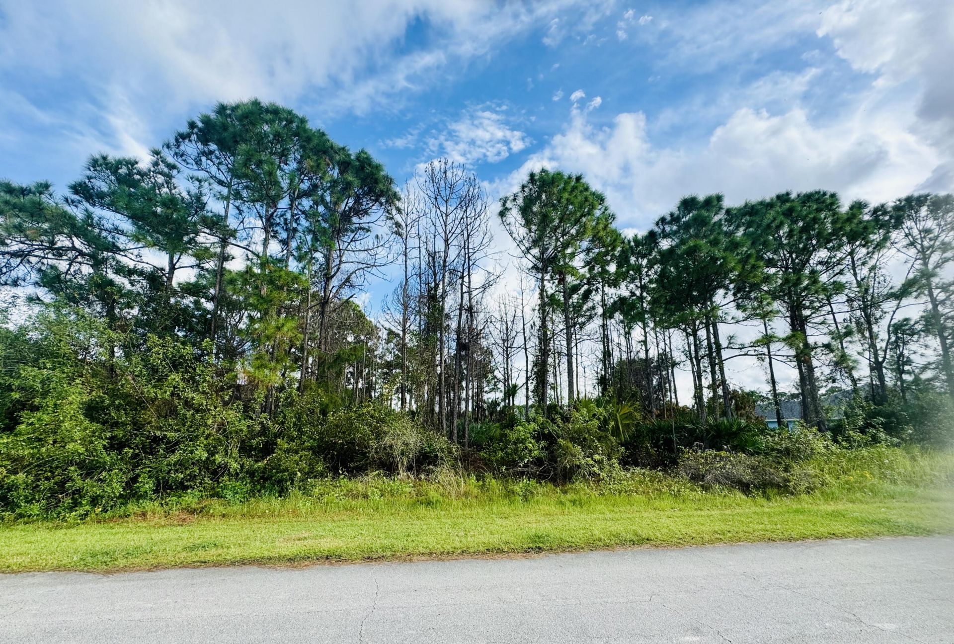 5814 NW Gillespie Avenue, Port Saint Lucie, FL 34986 Photo