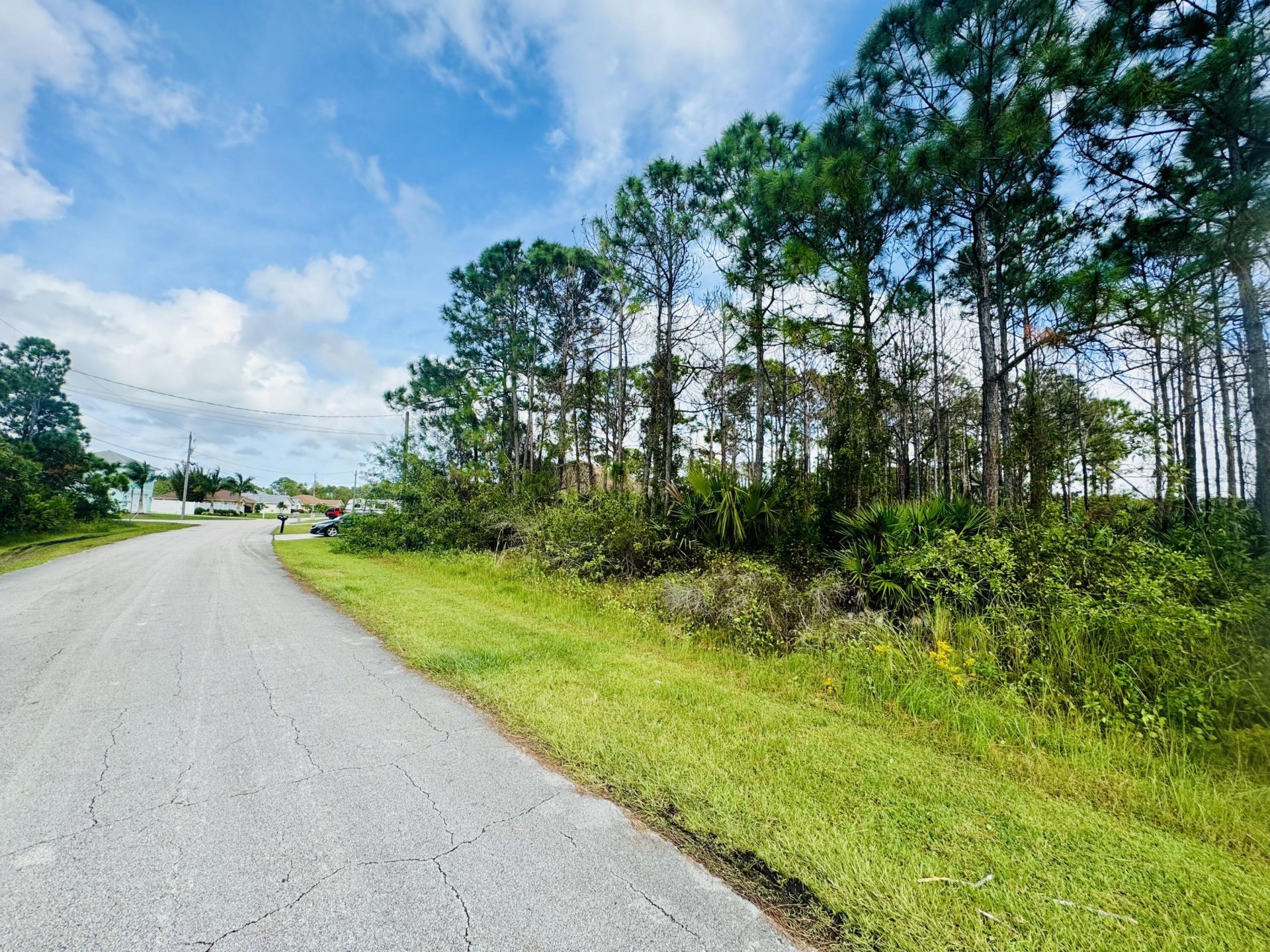 5814 NW Gillespie Avenue, Port Saint Lucie, FL 34986 Photo