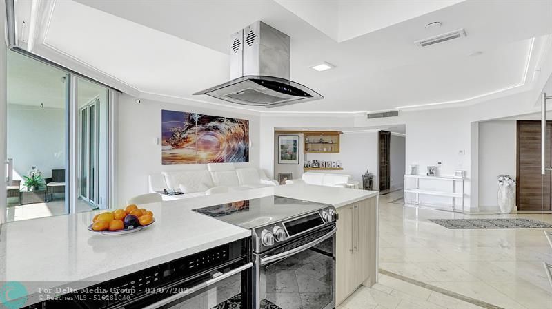 21205 Yacht Club Drive, Unit 3105, Aventura, FL 33180 Photo