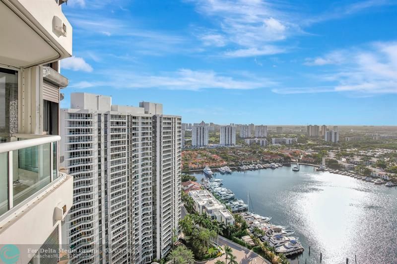 21205 Yacht Club Drive, Unit 3105, Aventura, FL 33180 Photo