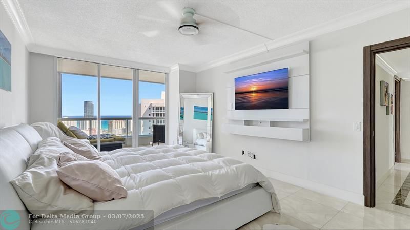 21205 Yacht Club Drive, Unit 3105, Aventura, FL 33180 Photo