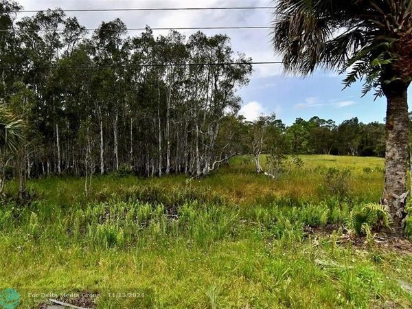 Silver Oak Drive, Port St. Lucie, FL 34952