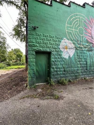 390 Seward Street, Rochester, NY 14608 Main Photo