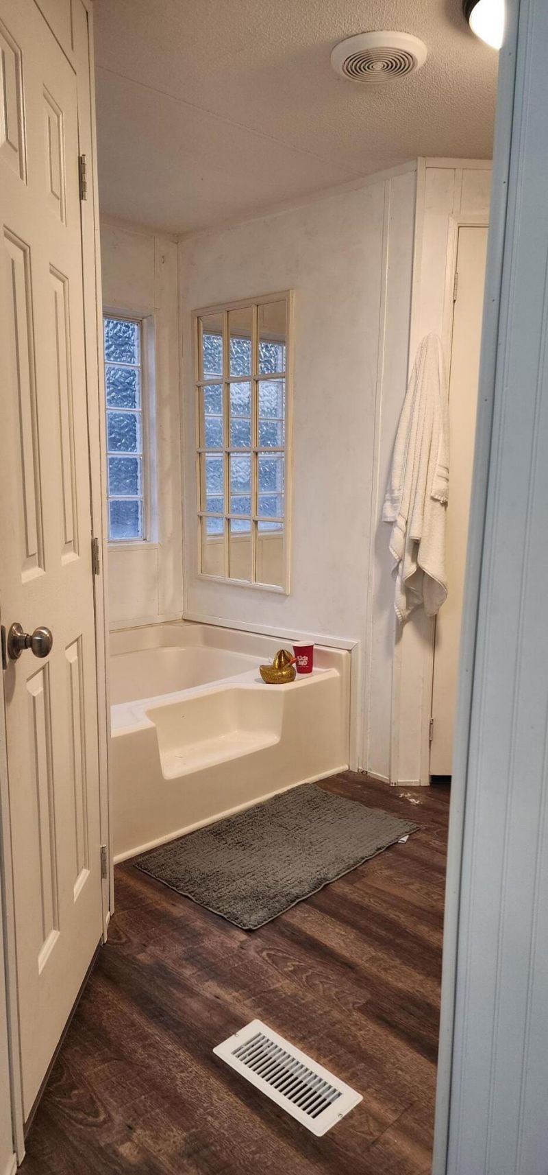 175 Schoolhouse Road Photo 8