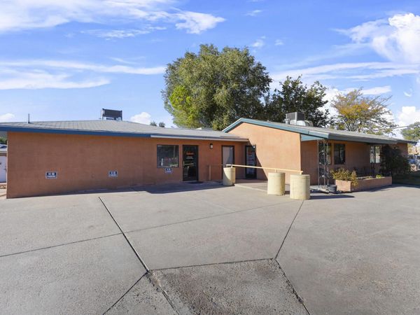 111 & 127 Sandoval Road, Los Lunas, NM 87031