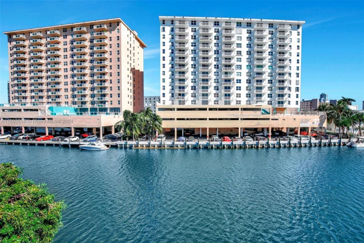450 Paradise Isle Blvd, Unit 307 & 308, Hallandale Beach, FL 33009 Photo