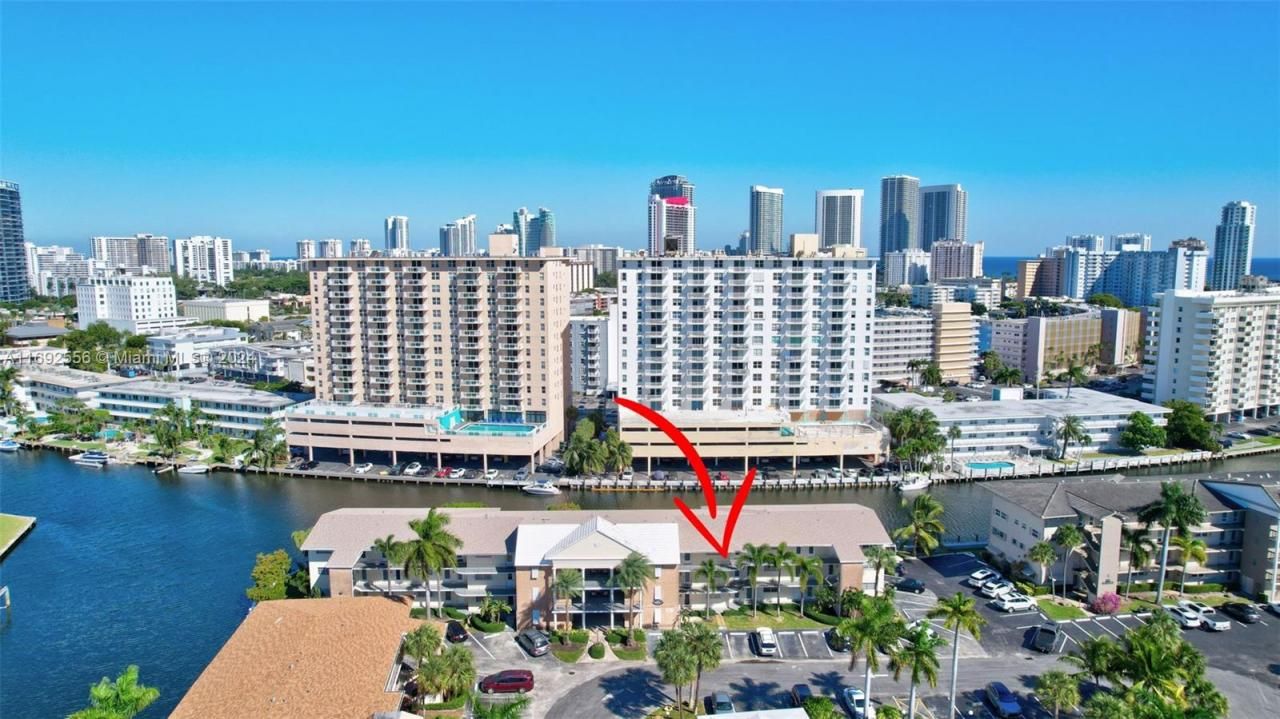 450 Paradise Isle Blvd, Unit 307 & 308, Hallandale Beach, FL 33009 Photo
