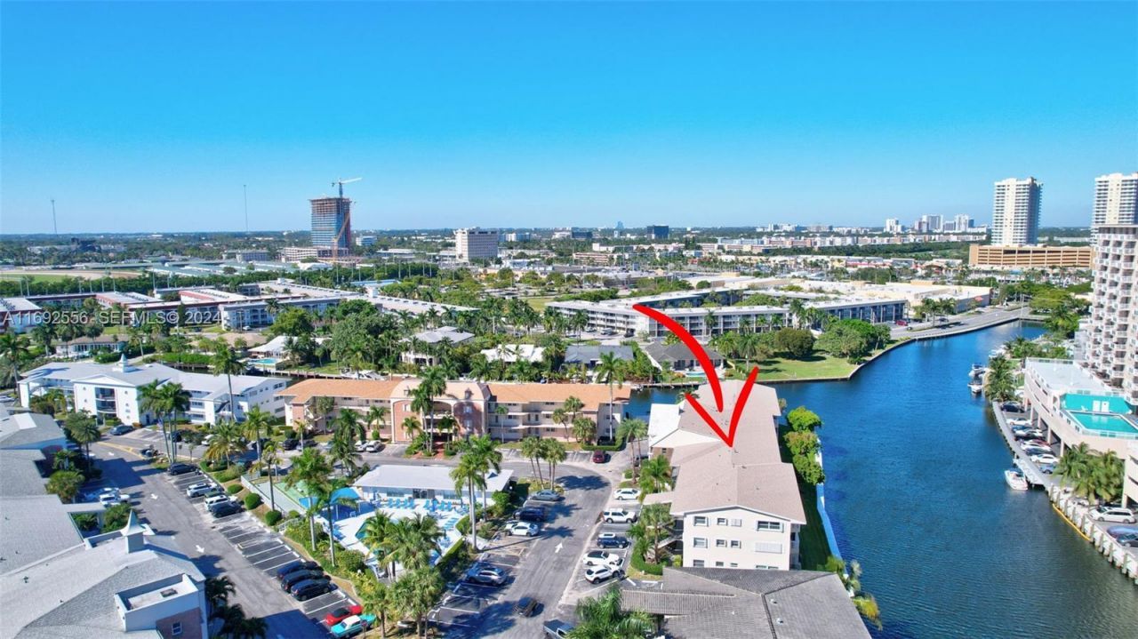 450 Paradise Isle Blvd, Unit 307 & 308, Hallandale Beach, FL 33009 Photo