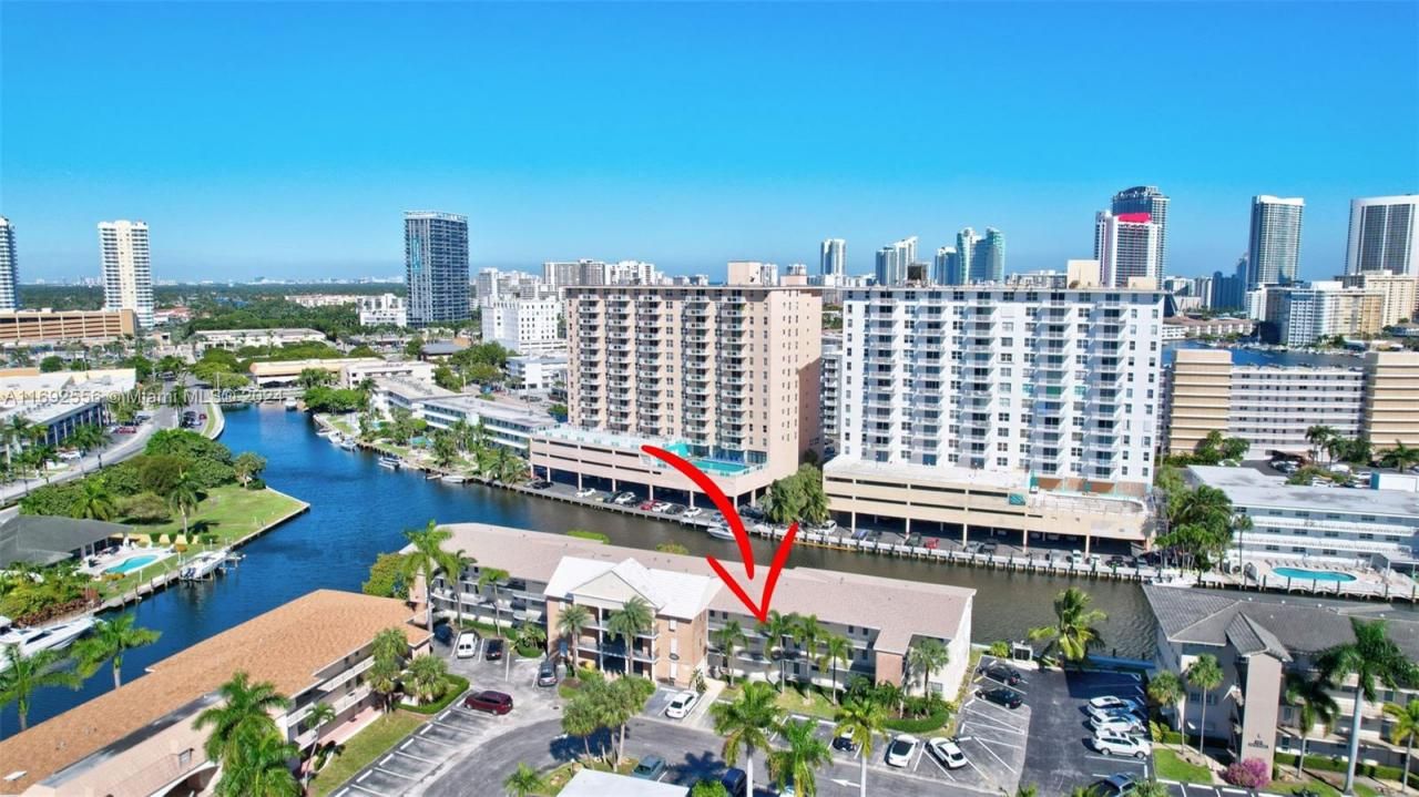 450 Paradise Isle Blvd, Unit 307 & 308, Hallandale Beach, FL 33009 Photo