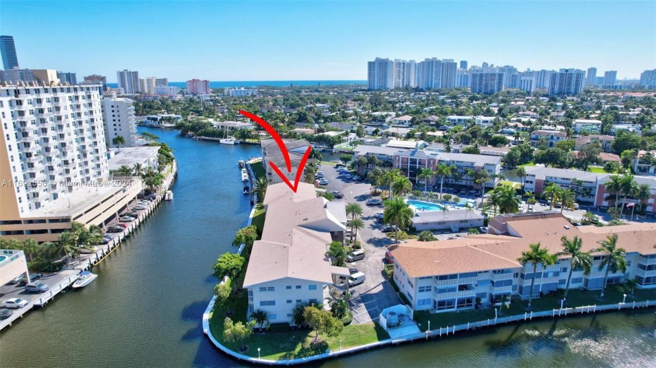 450 Paradise Isle Blvd, Unit 307 & 308, Hallandale Beach, FL 33009 Photo