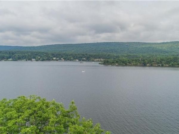 26 Cove Rd, Other Orange County, NY 10925