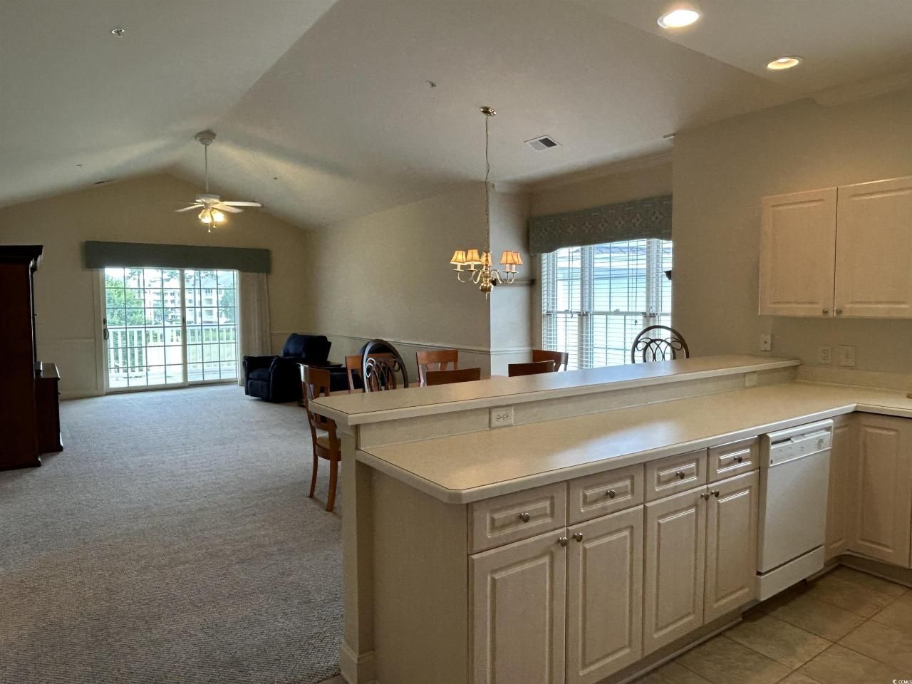 4893 Magnolia Pointe Ln. Photo 10