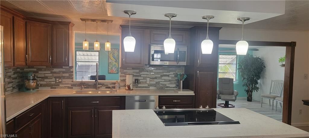 4705 Fiji Ln, Bonita Springs, FL 34134 Photo