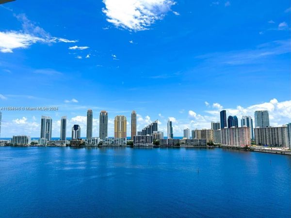 3000 Island Blvd, Unit 1201, Aventura, FL 33160
