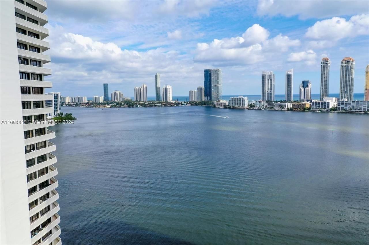 3000 Island Blvd, Unit 1201, Aventura, FL 33160 Photo