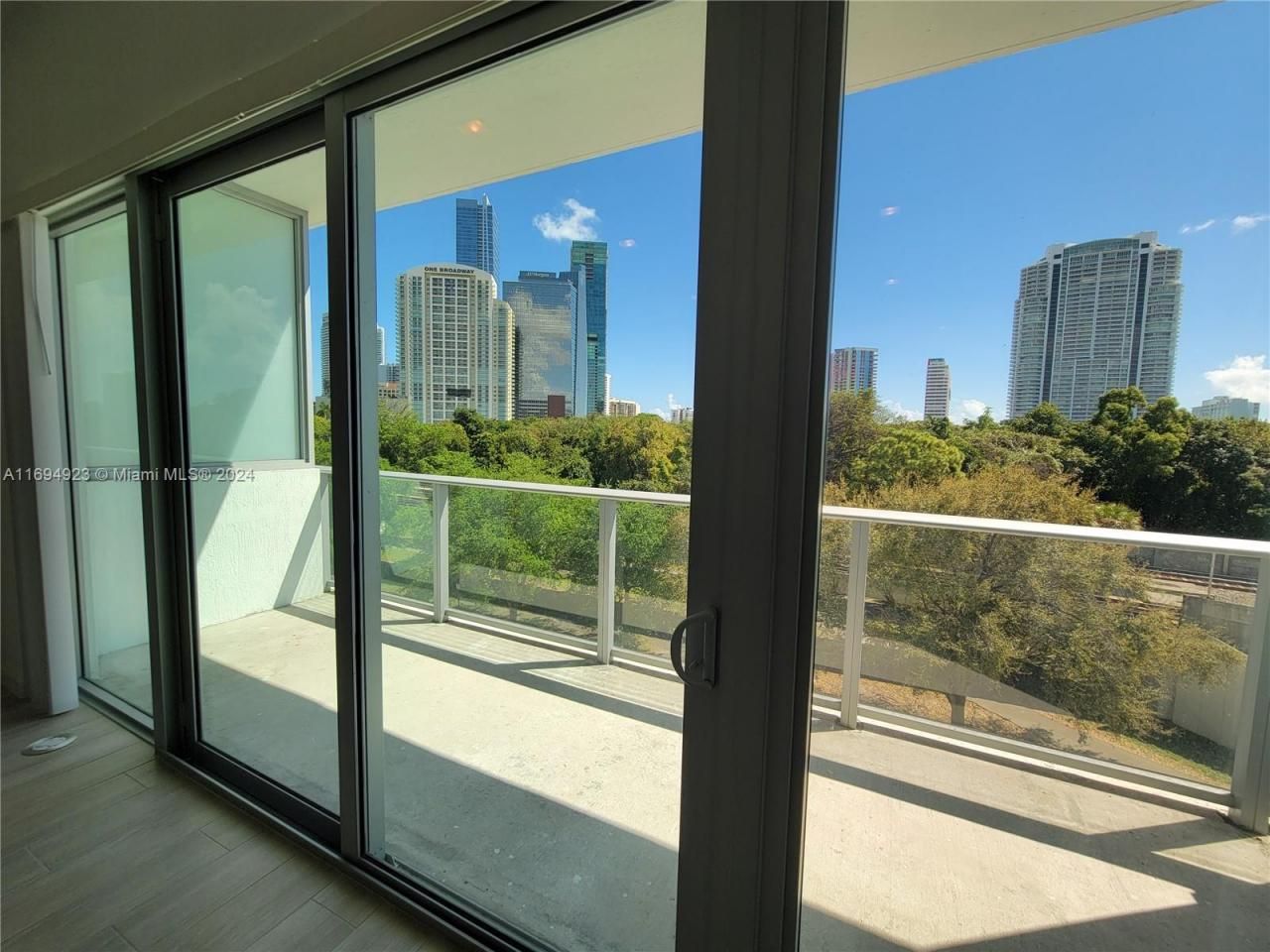 1600 SW 1 Ave, Unit 411, Miami, FL 33129 Photo