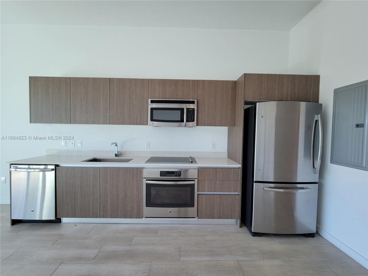 1600 SW 1 Ave, Unit 411, Miami, FL 33129 Photo