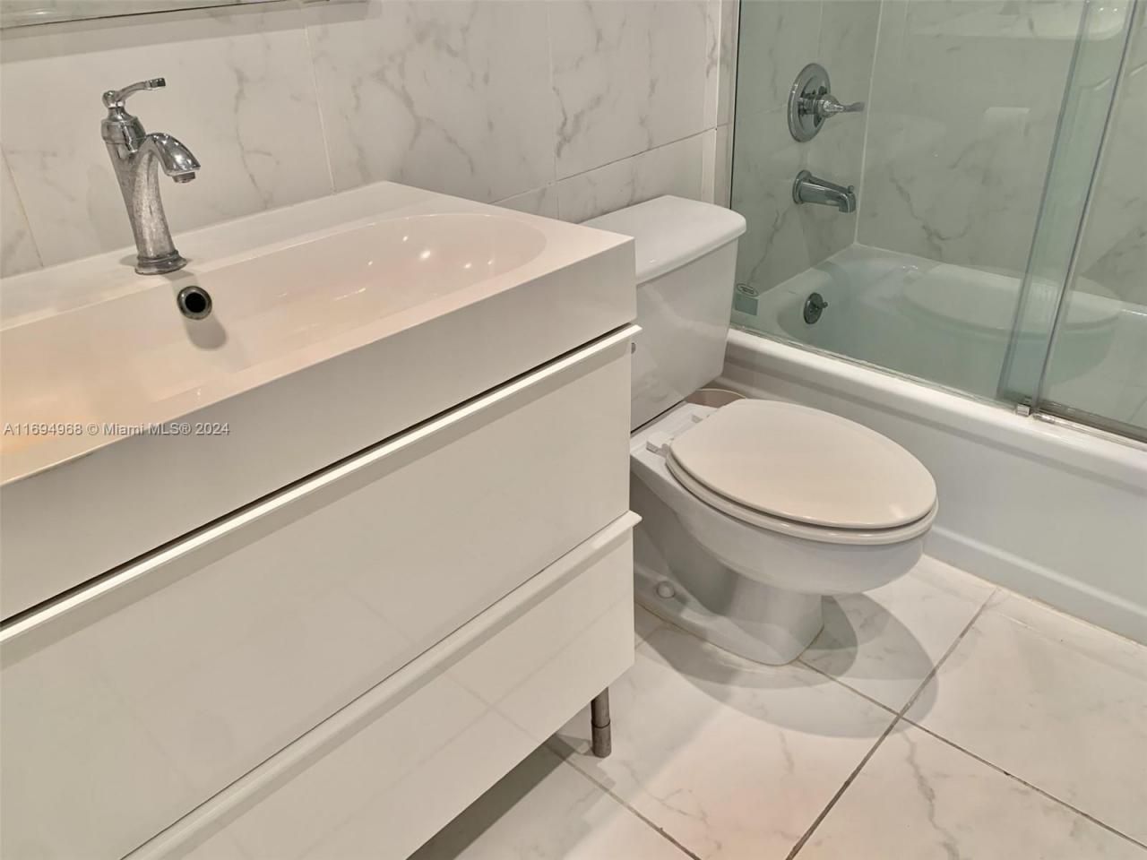 1500 S Ocean Dr, Unit 17E, Hollywood, FL 33019 Photo