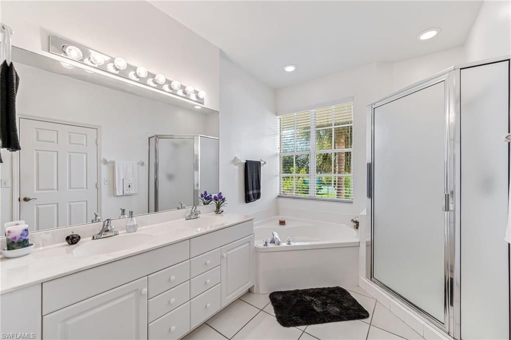 25778 Lake Amelia Way, Unit 201, Bonita Springs, FL 34135 Photo