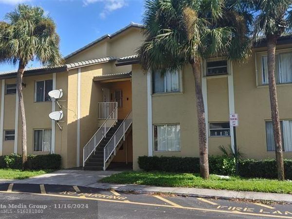 11585 NW 44th St, Unit 11585, Coral Springs, FL 33065