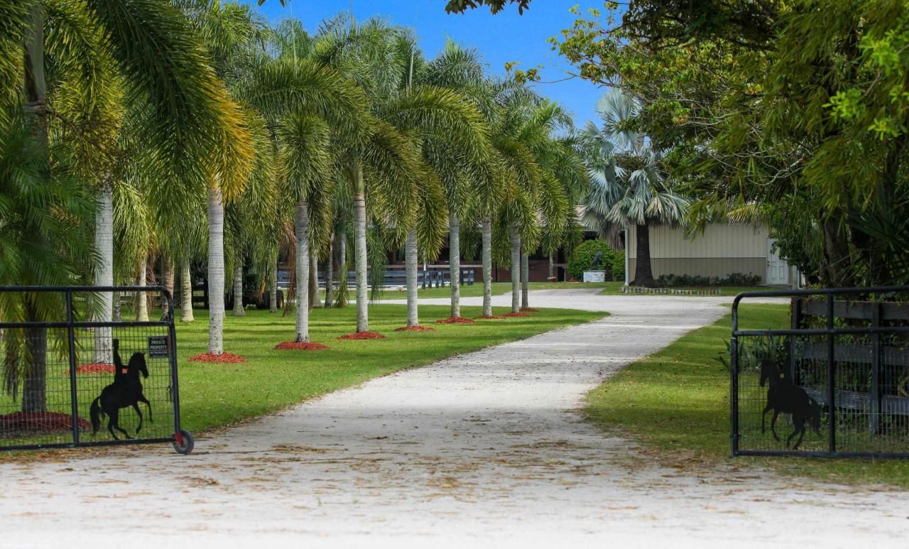 16559 Rustic Road, Wellington, FL 33470 Photo