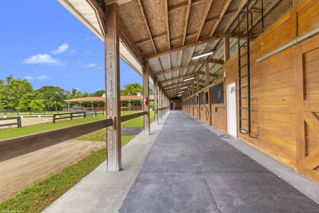 16559 Rustic Road, Wellington, FL 33470 Photo