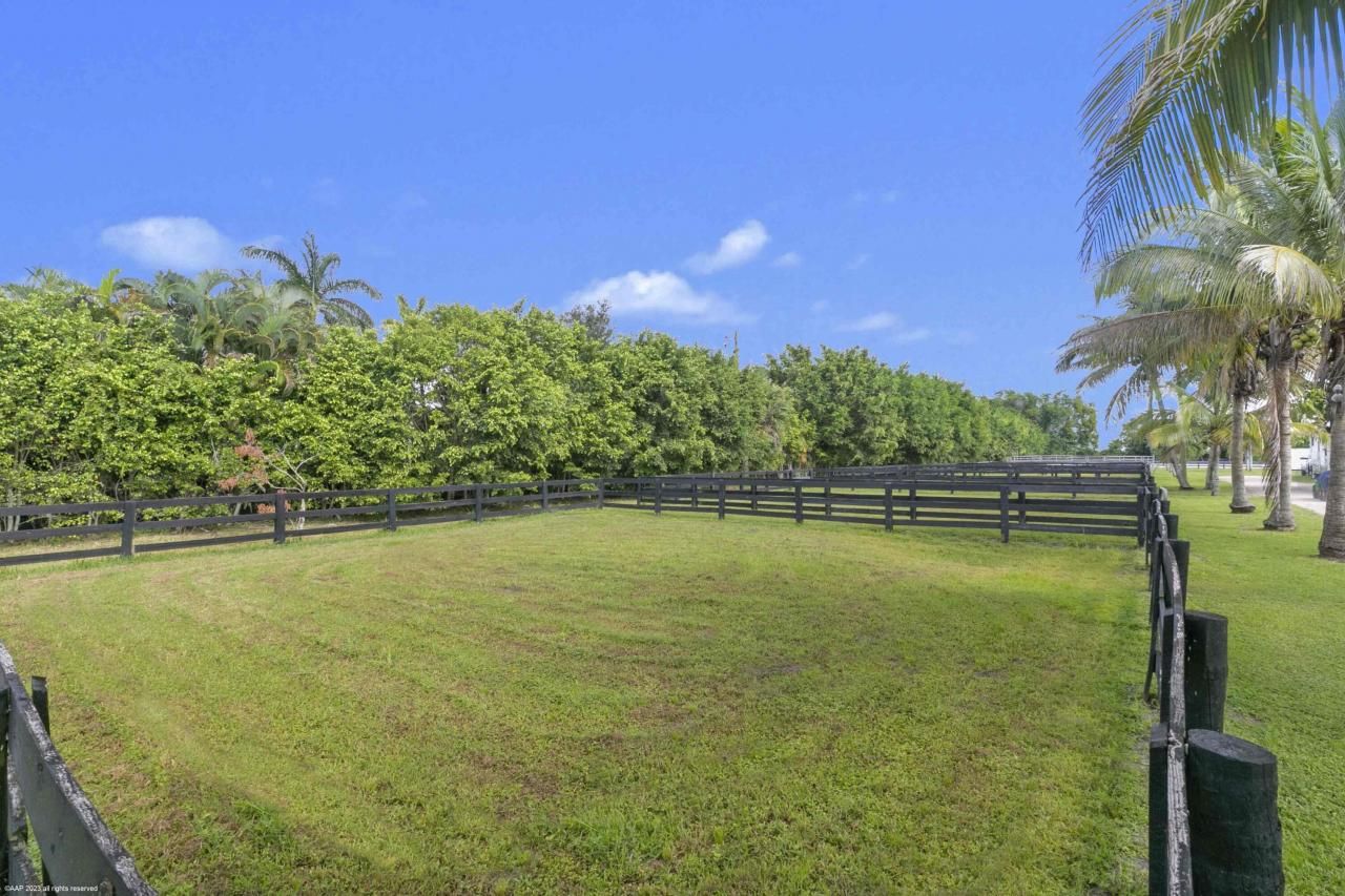 16559 Rustic Road, Wellington, FL 33470 Photo