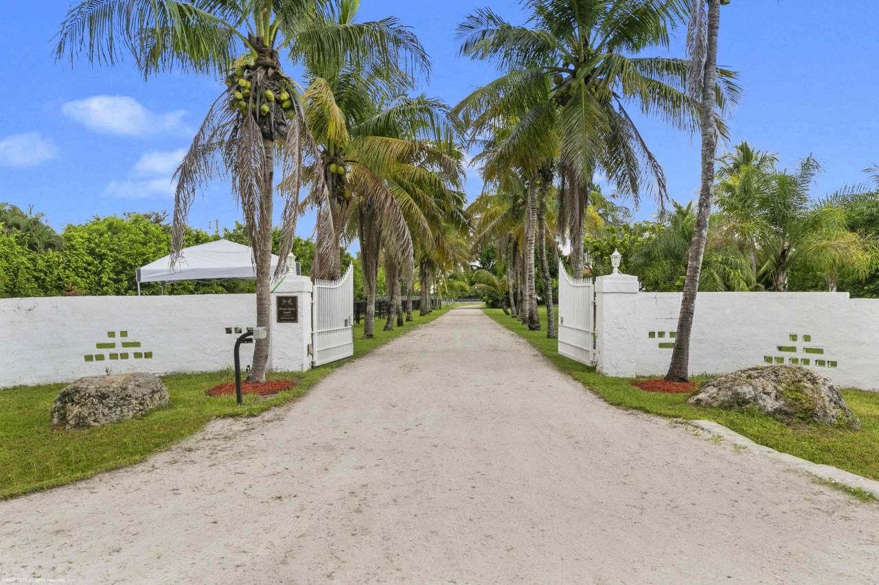 16559 Rustic Road, Wellington, FL 33470 Photo