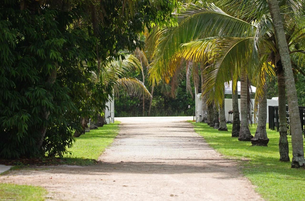 16559 Rustic Road, Wellington, FL 33470 Photo