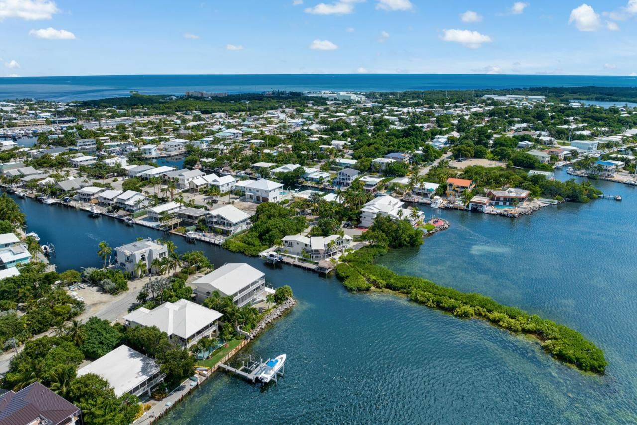 260 Plantation Avenue, Tavernier, FL 33070 Photo