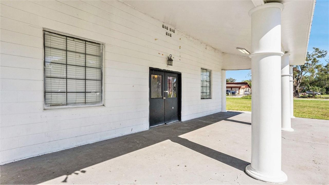 5118 E 17th Avenue, Tampa, FL 33619 Photo