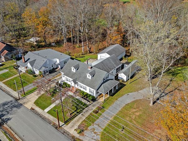 408 W Main St, Smithville, TN 37166